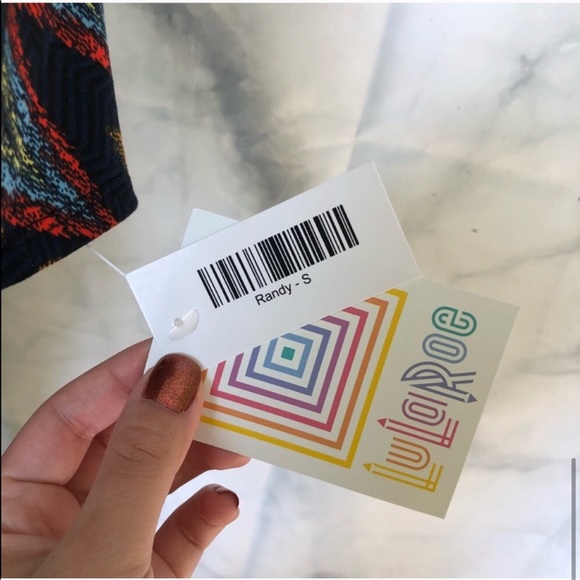 LuLaRoe Randy Tee - Picture 4 of 4